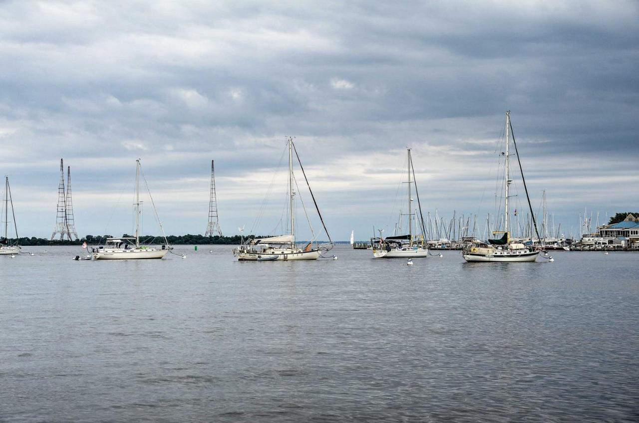 Chic Condo With Balcony In The Heart Of Annapolis! Exteriör bild